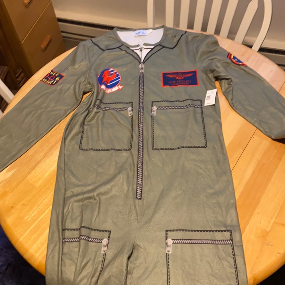 Men’s pajamas/costume